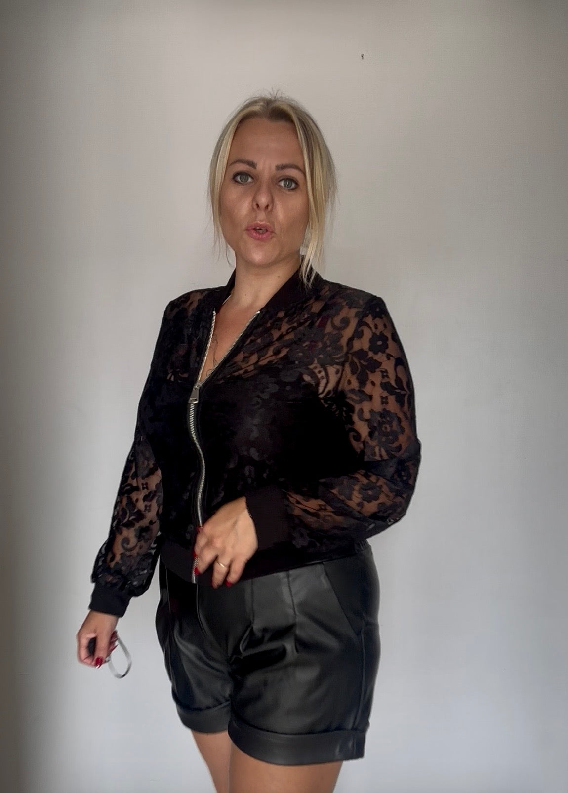 Bomber en dentelle