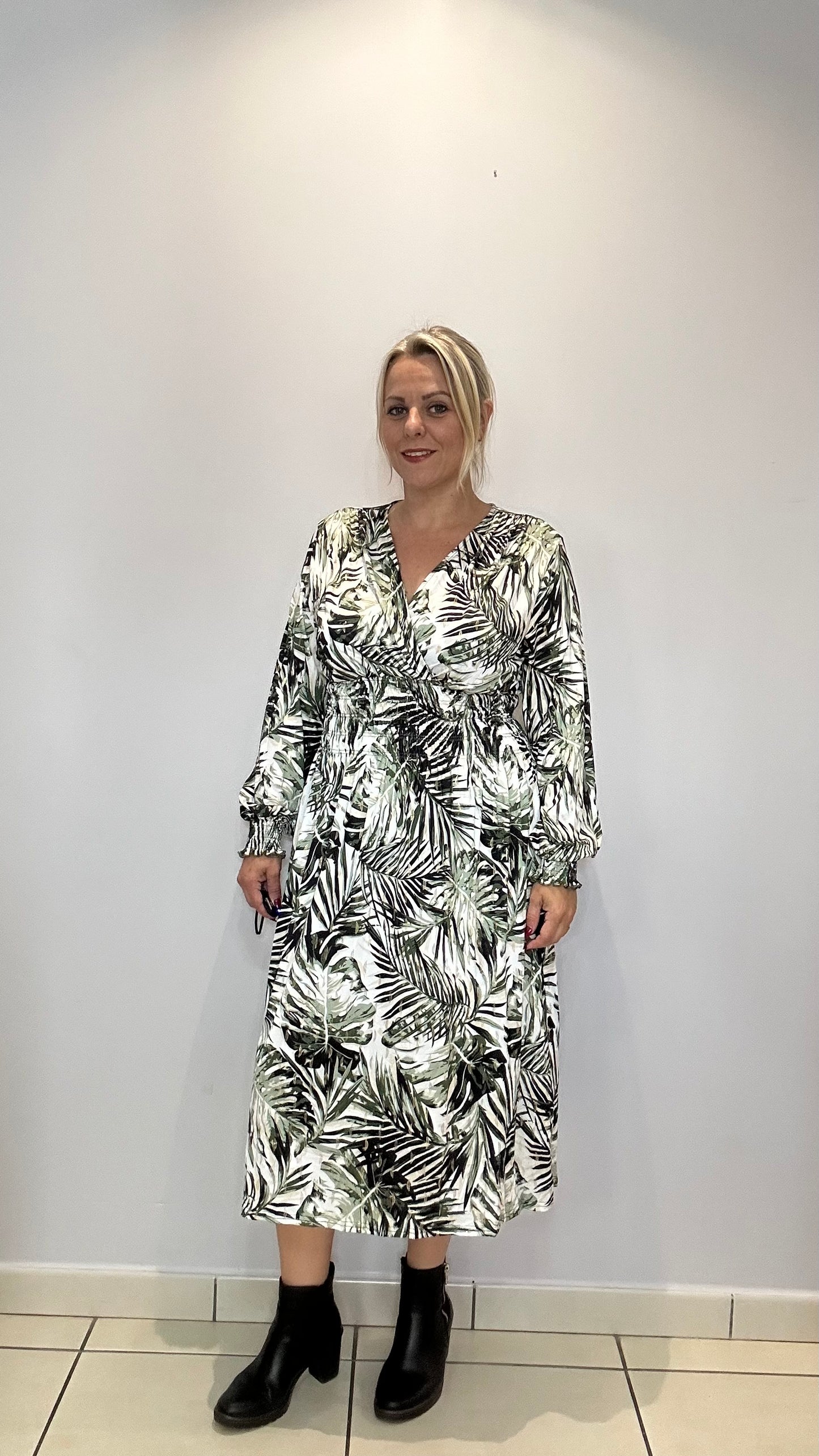Robe magique mi longue ( 437-12)