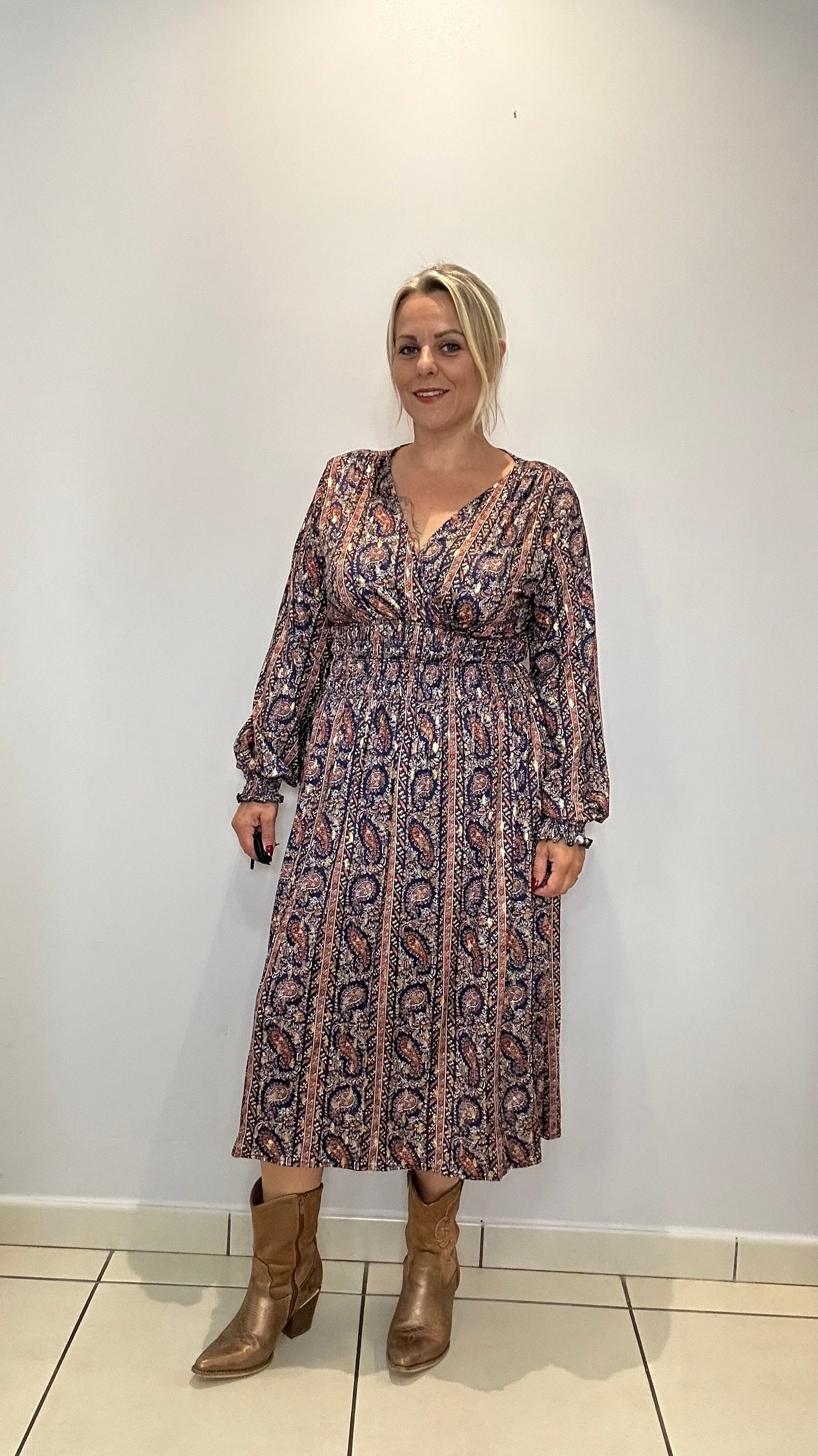 Robe magique mi longue (437 Q)