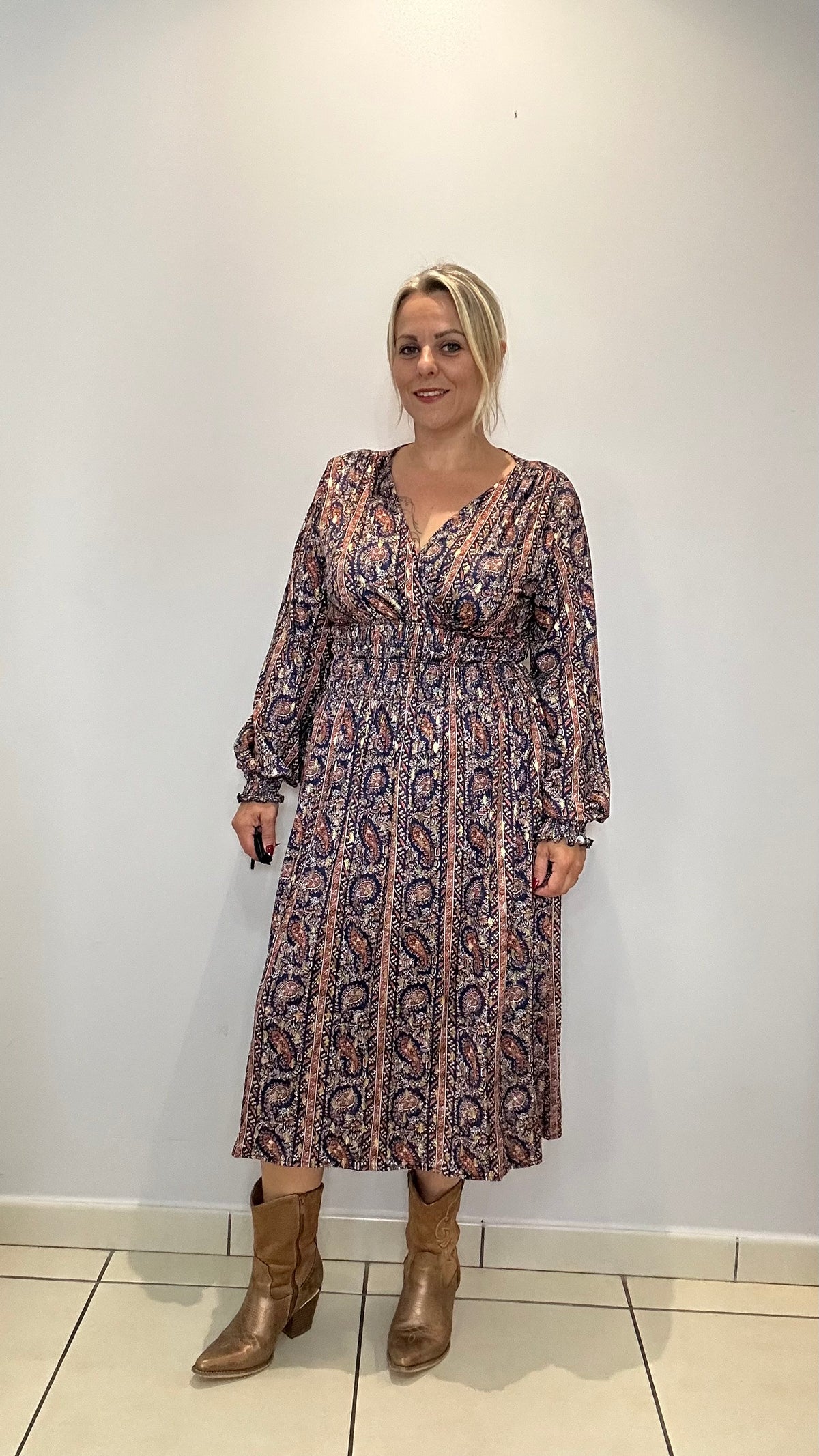 Robe magique mi longue (437 Q)