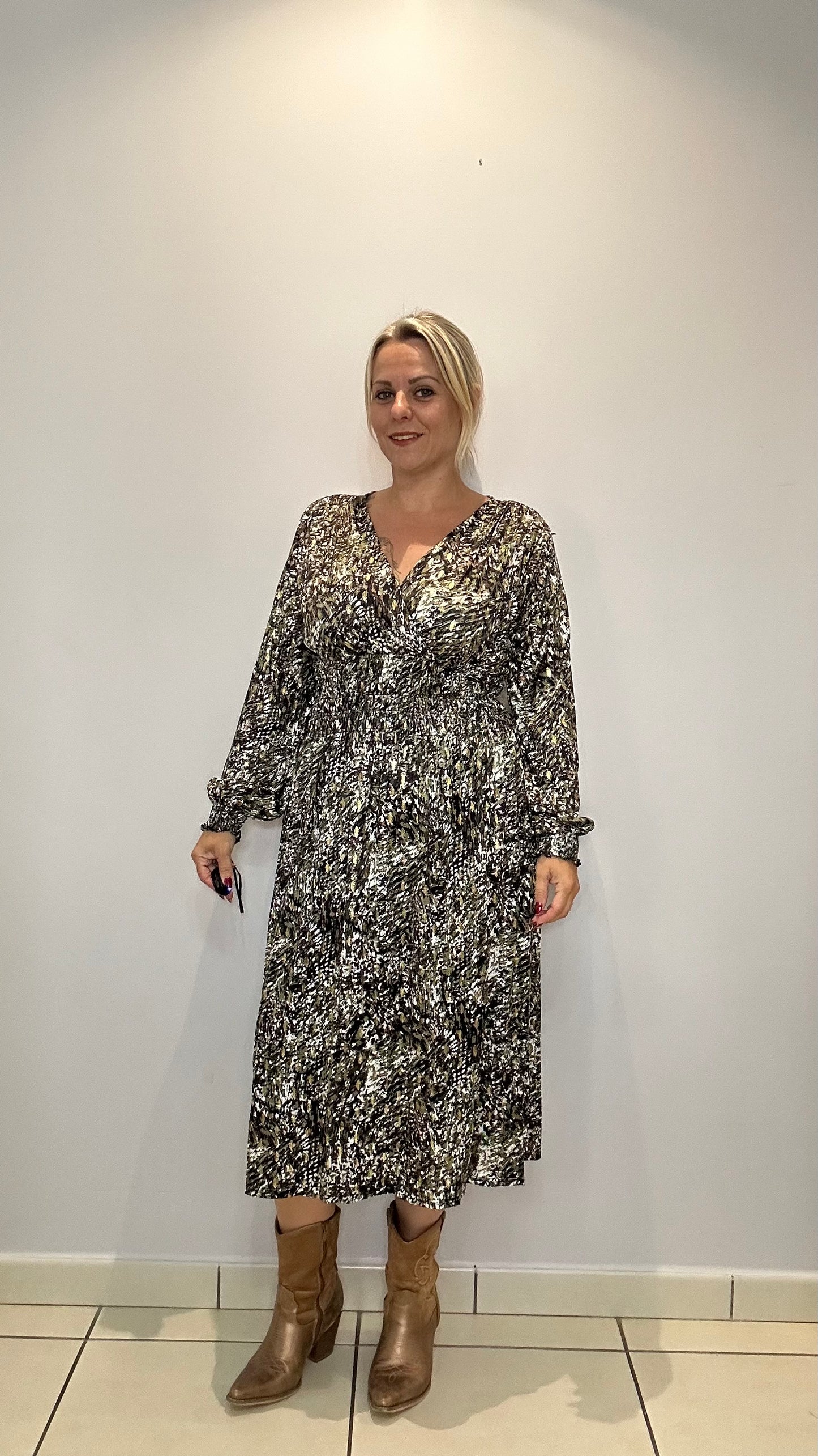 Robe magique mi longue (437 T)
