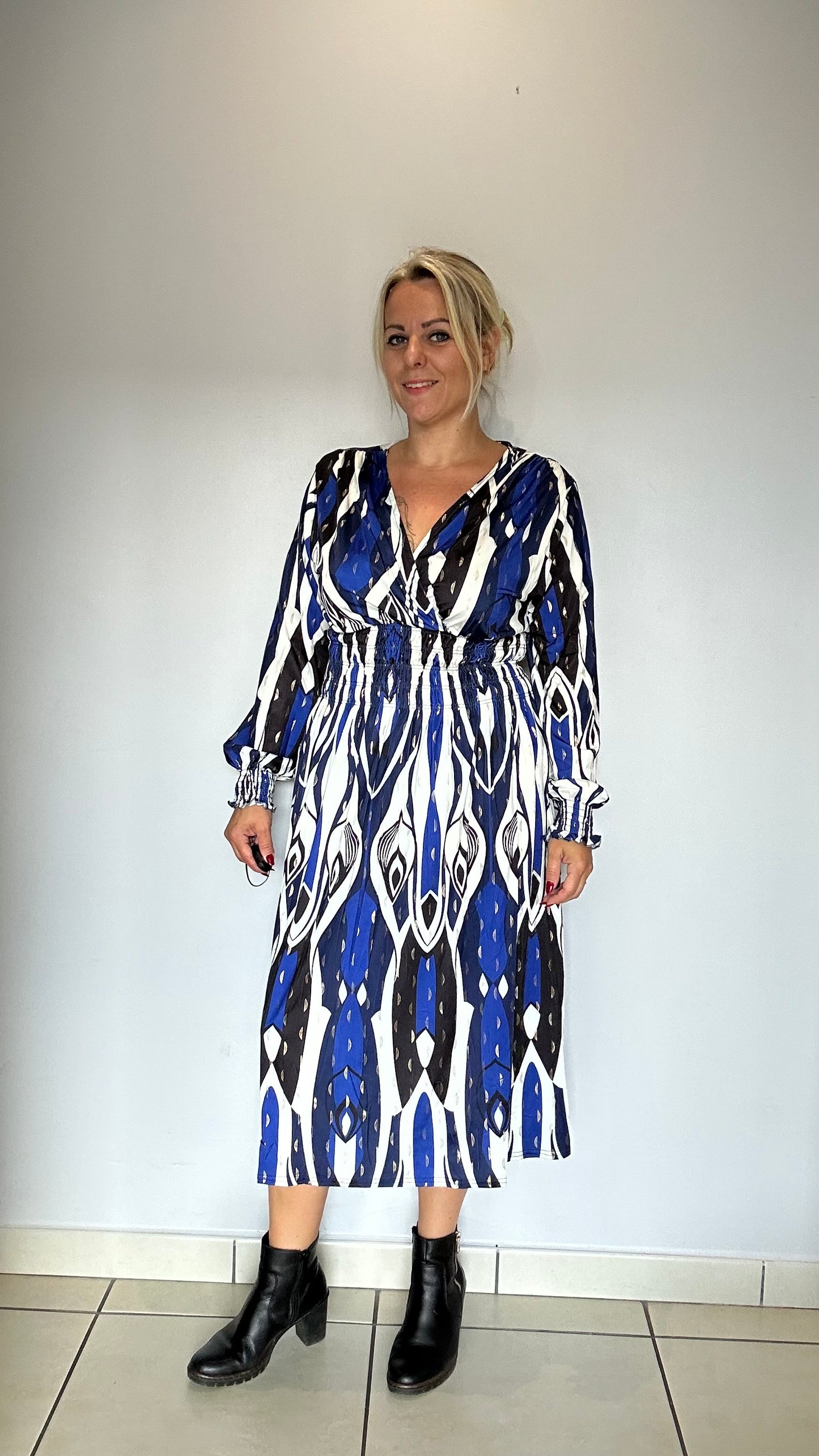 Robe magique mi longue (437 3 )
