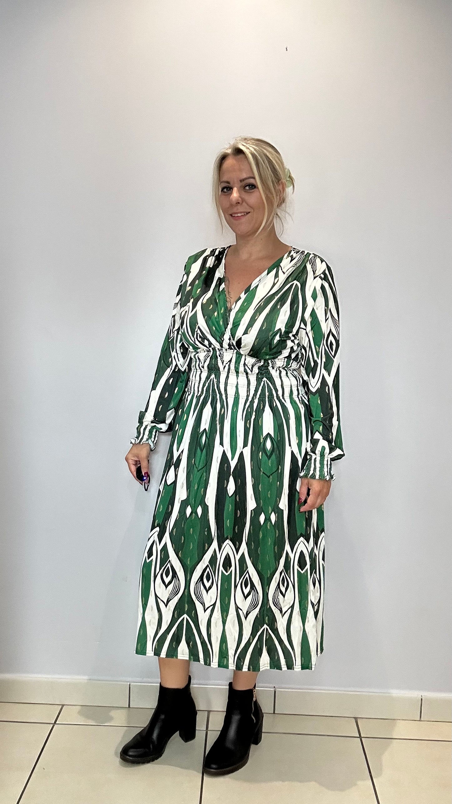 Robe magique mi longue (437 3 )