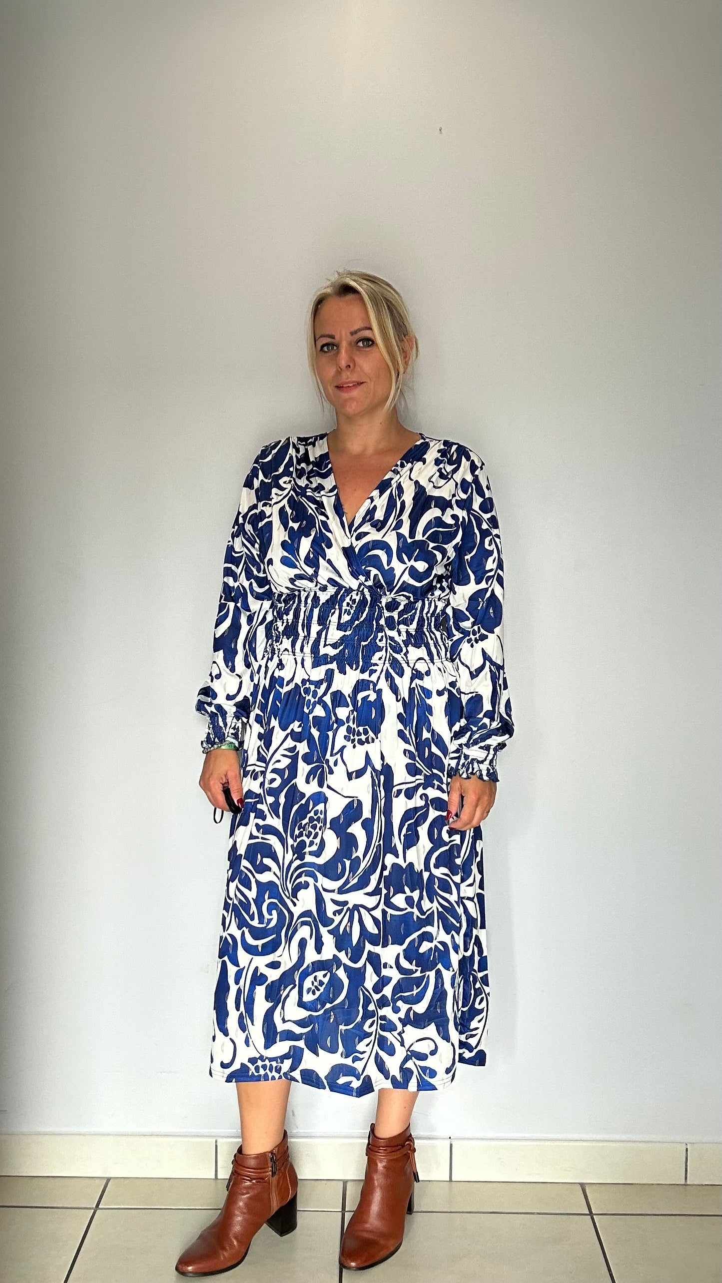 Robe magique mi longue (437 Z)