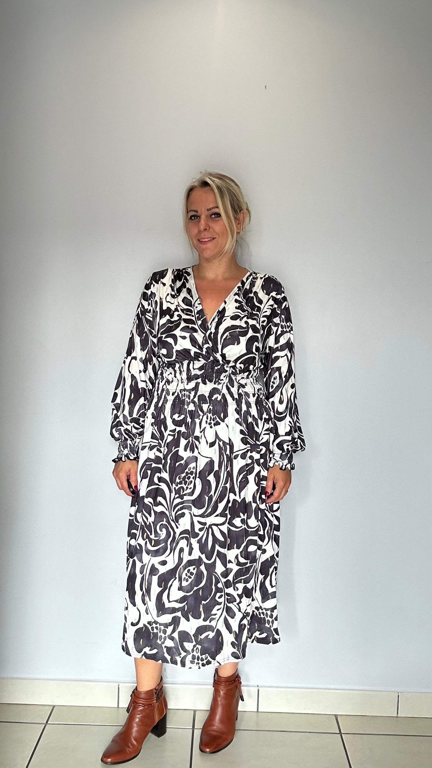 Robe magique mi longue (437 Z)
