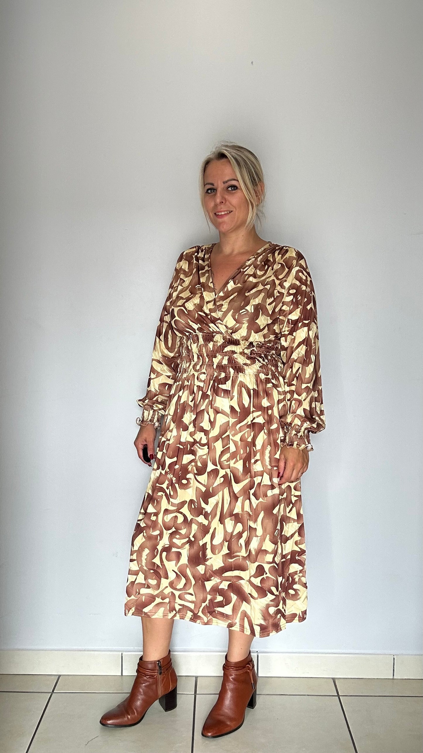 Robe magique mi longue (437 9)