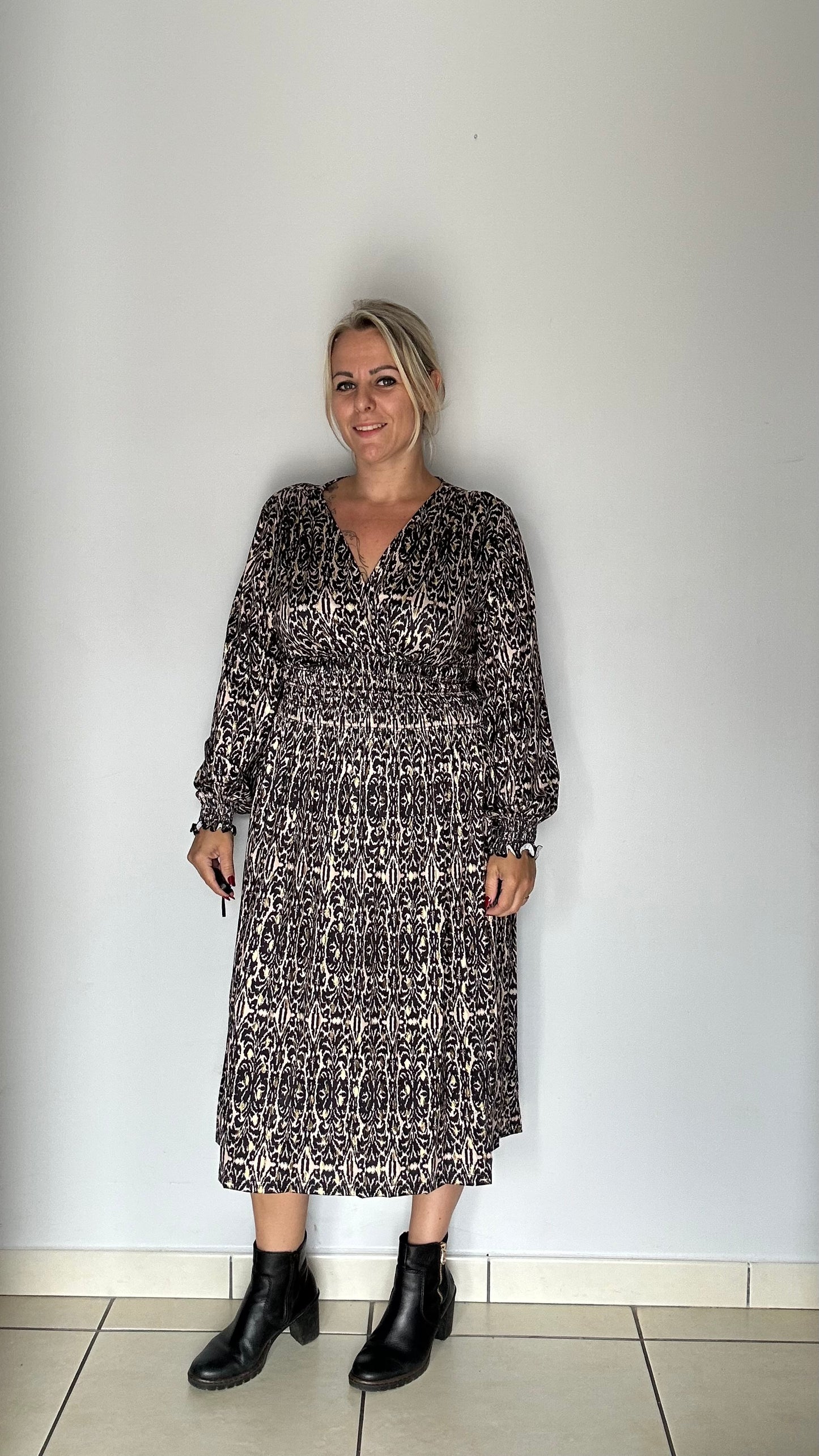 Robe magique mi longue (437 P)
