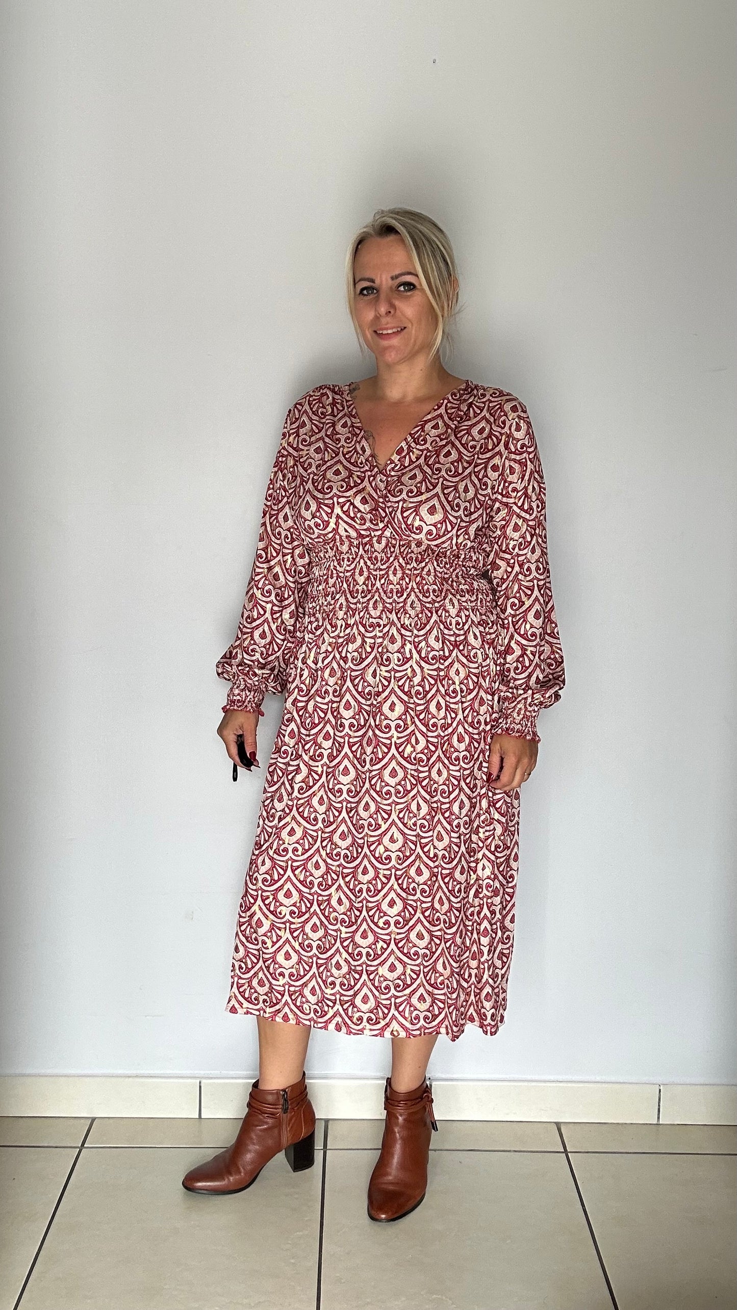 Robe magique mi longue (437 M)