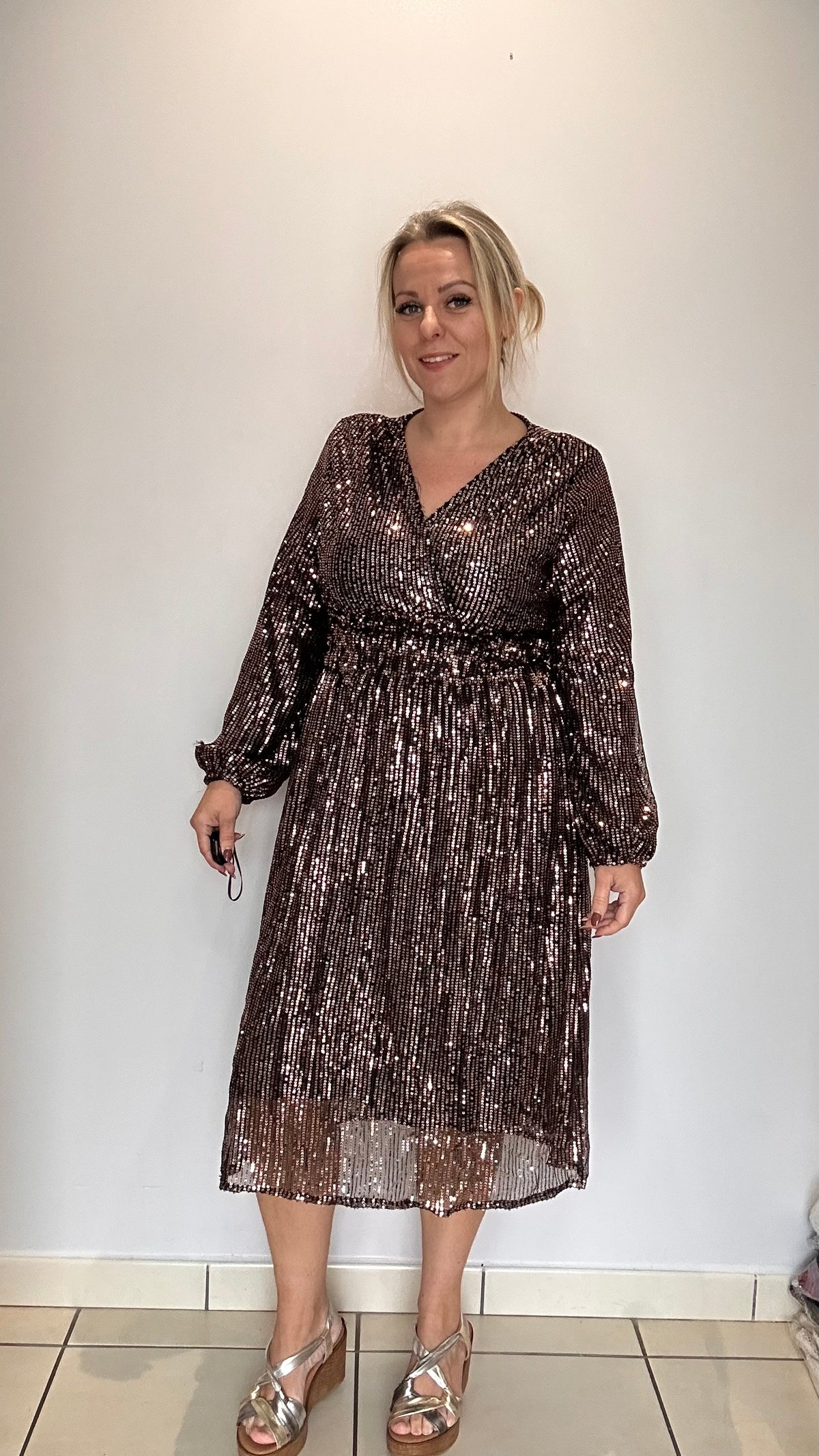 Robe sequins mi longue