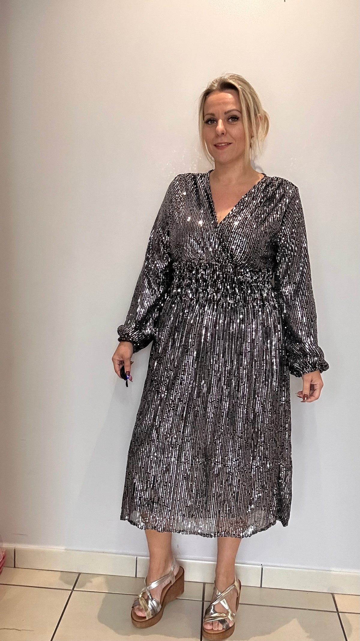 Robe sequins mi longue