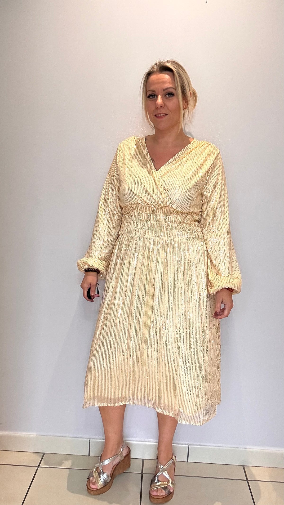Robe sequins mi longue
