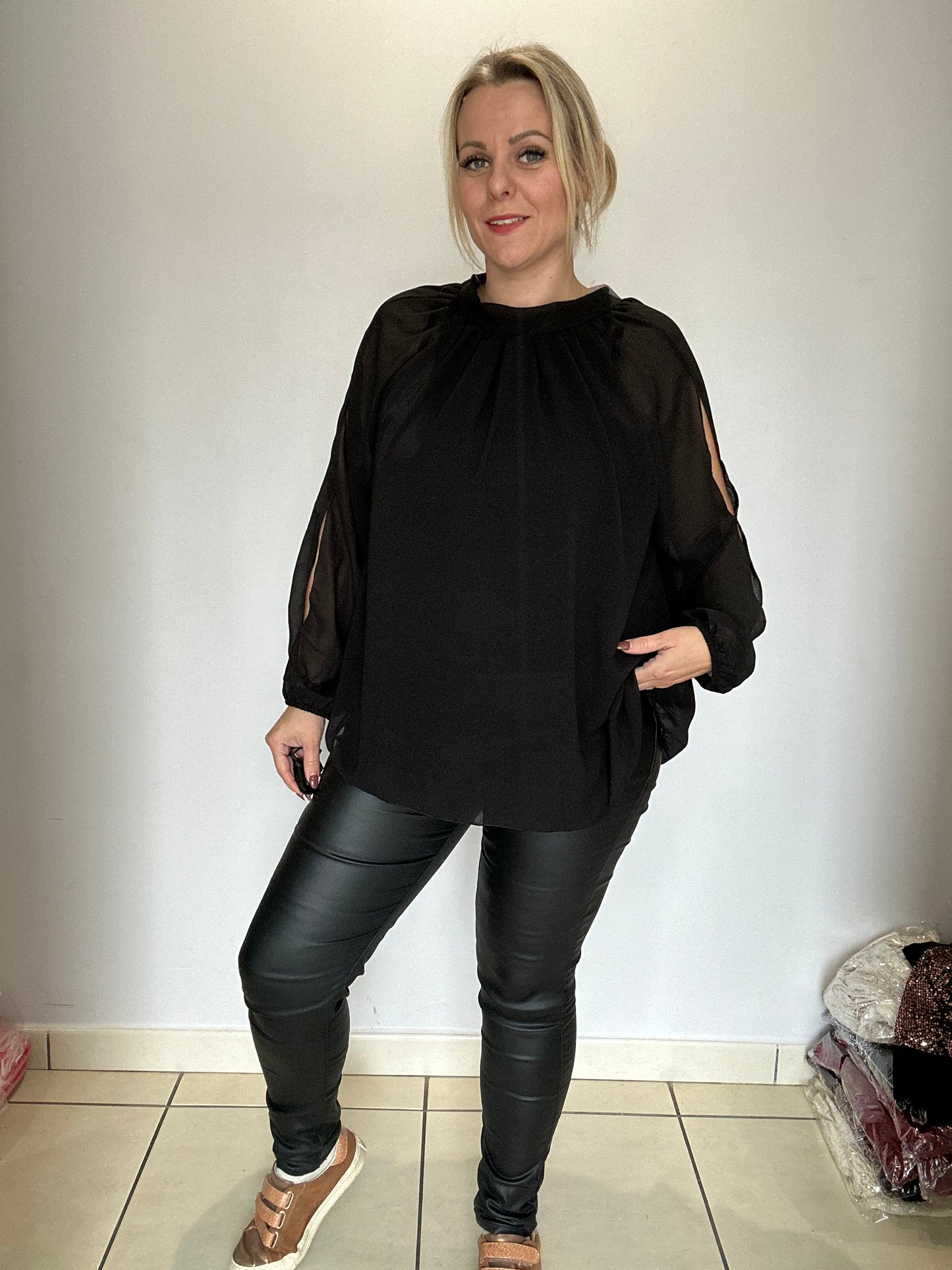 ✨ Une blouse noir canon ! 😍