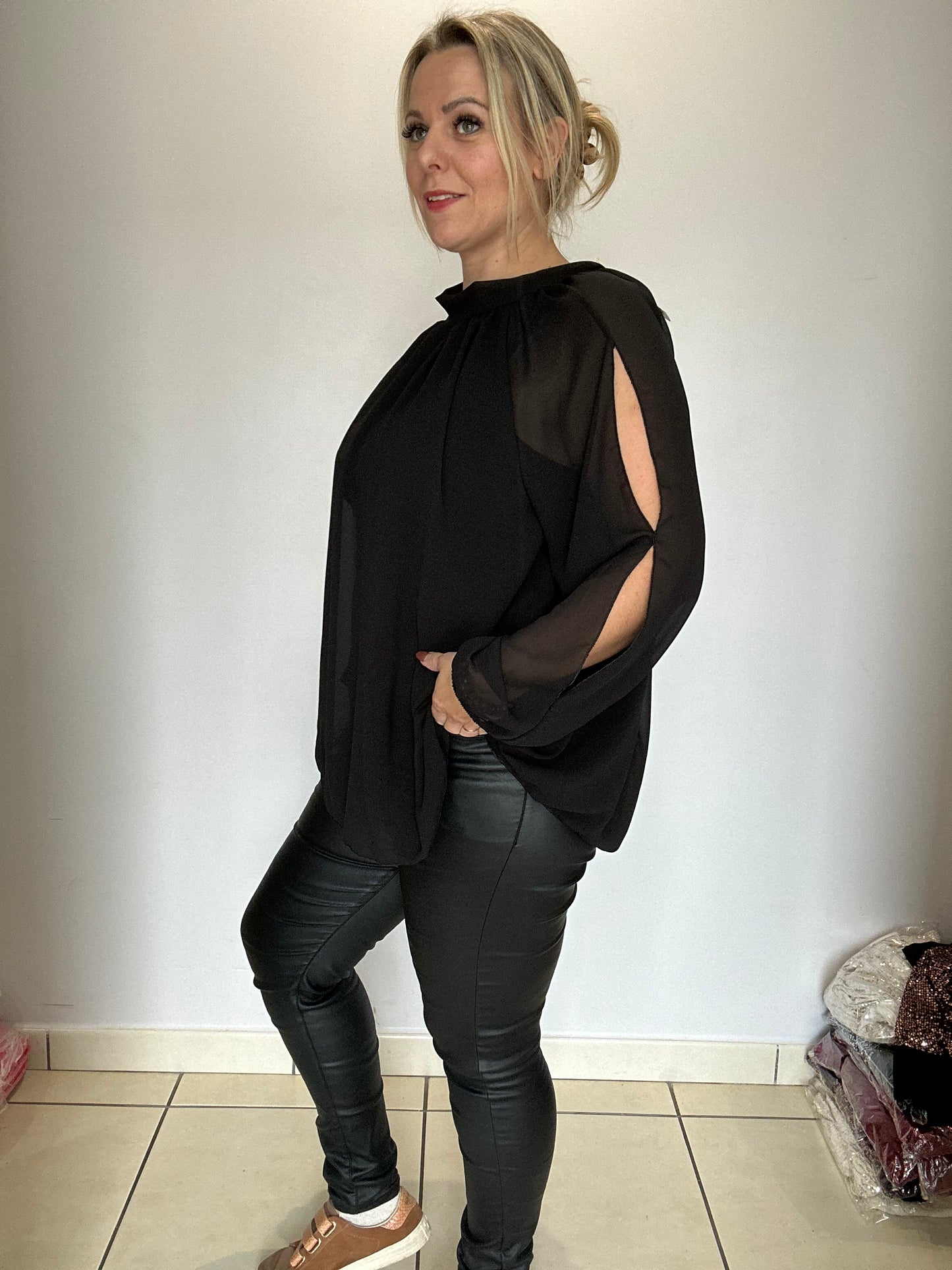 ✨ Une blouse noir canon ! 😍