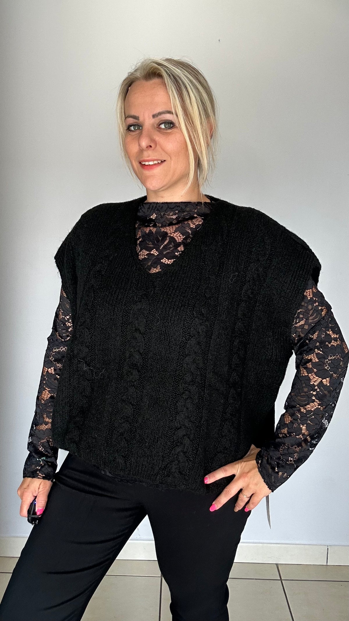 Pull sans manches en maille torsadée 🤍