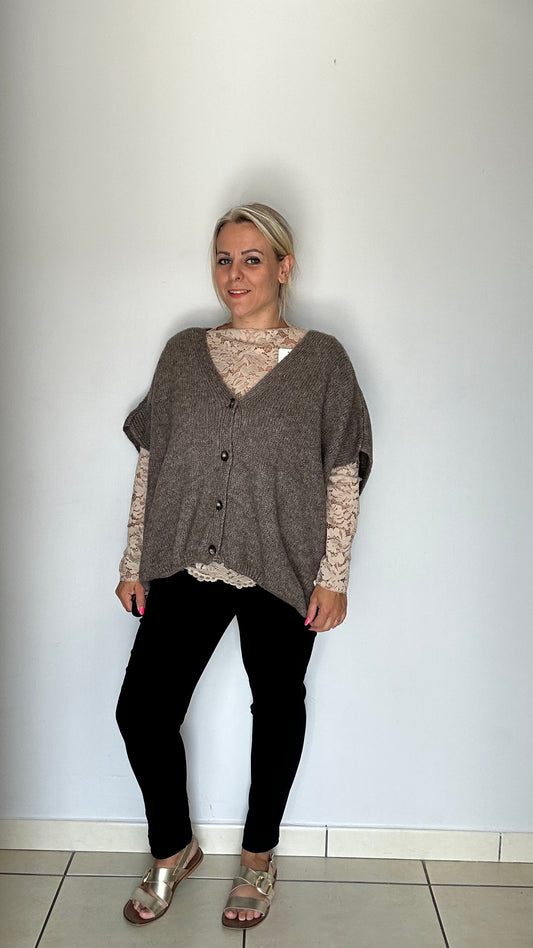 Gilet tout doux à manches🤍