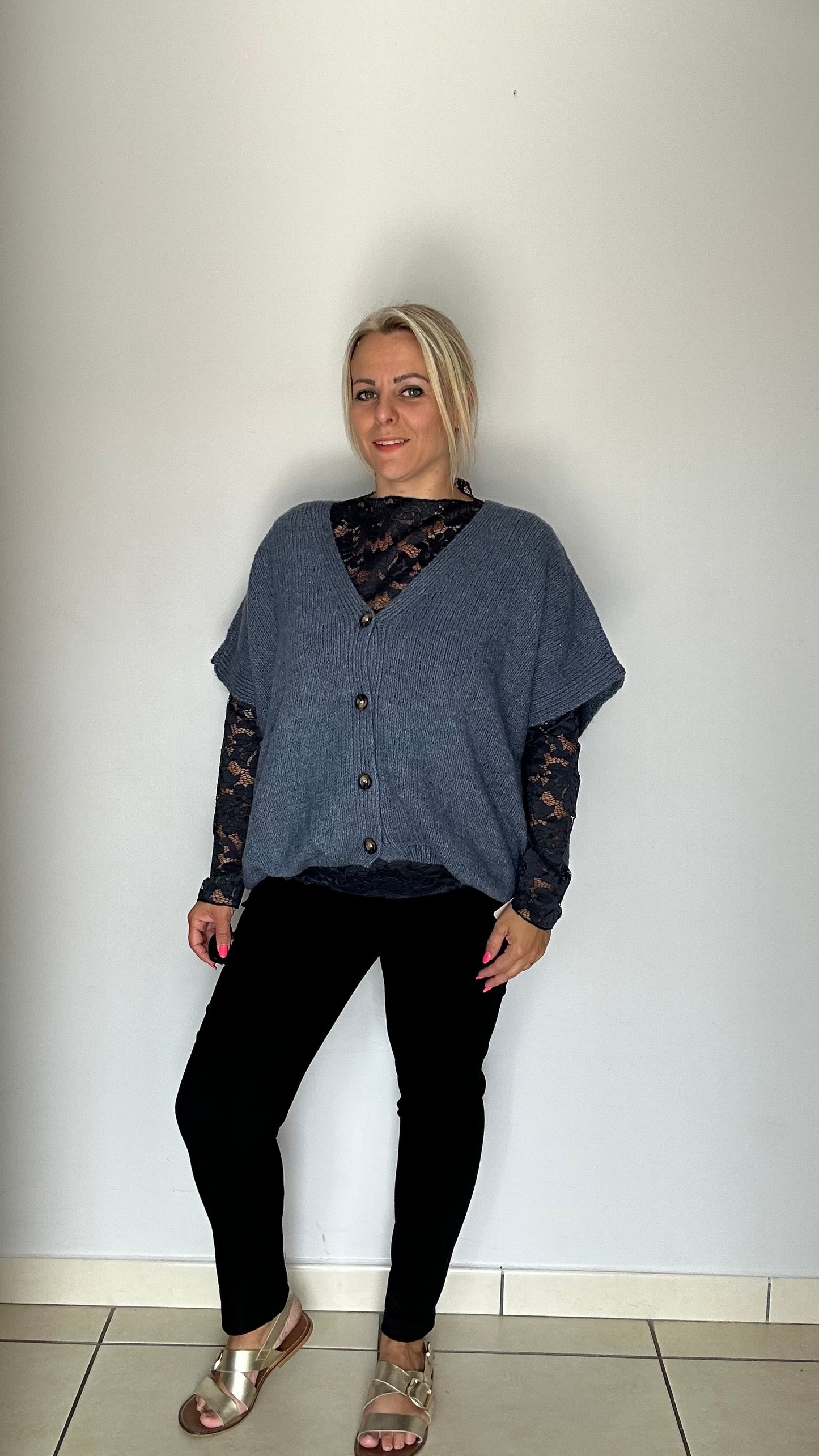 Gilet tout doux à manches🤍