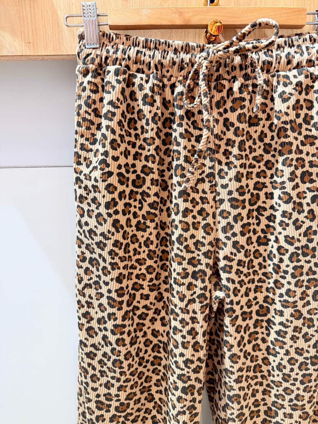 Nouveau pantalon large en velours côtelé léopard 🐆