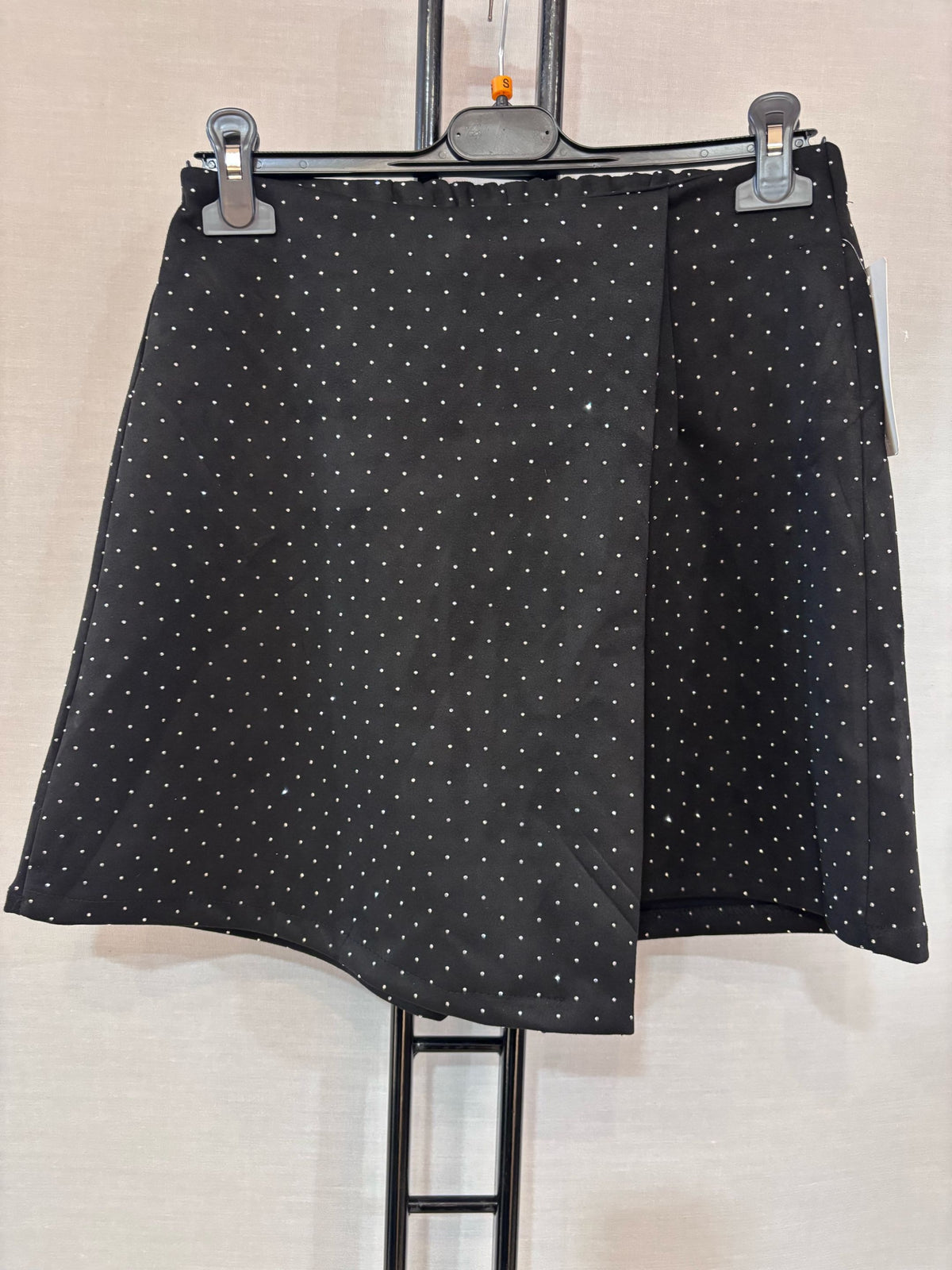 ✨ Jupe-short en suédine à strass ✨
