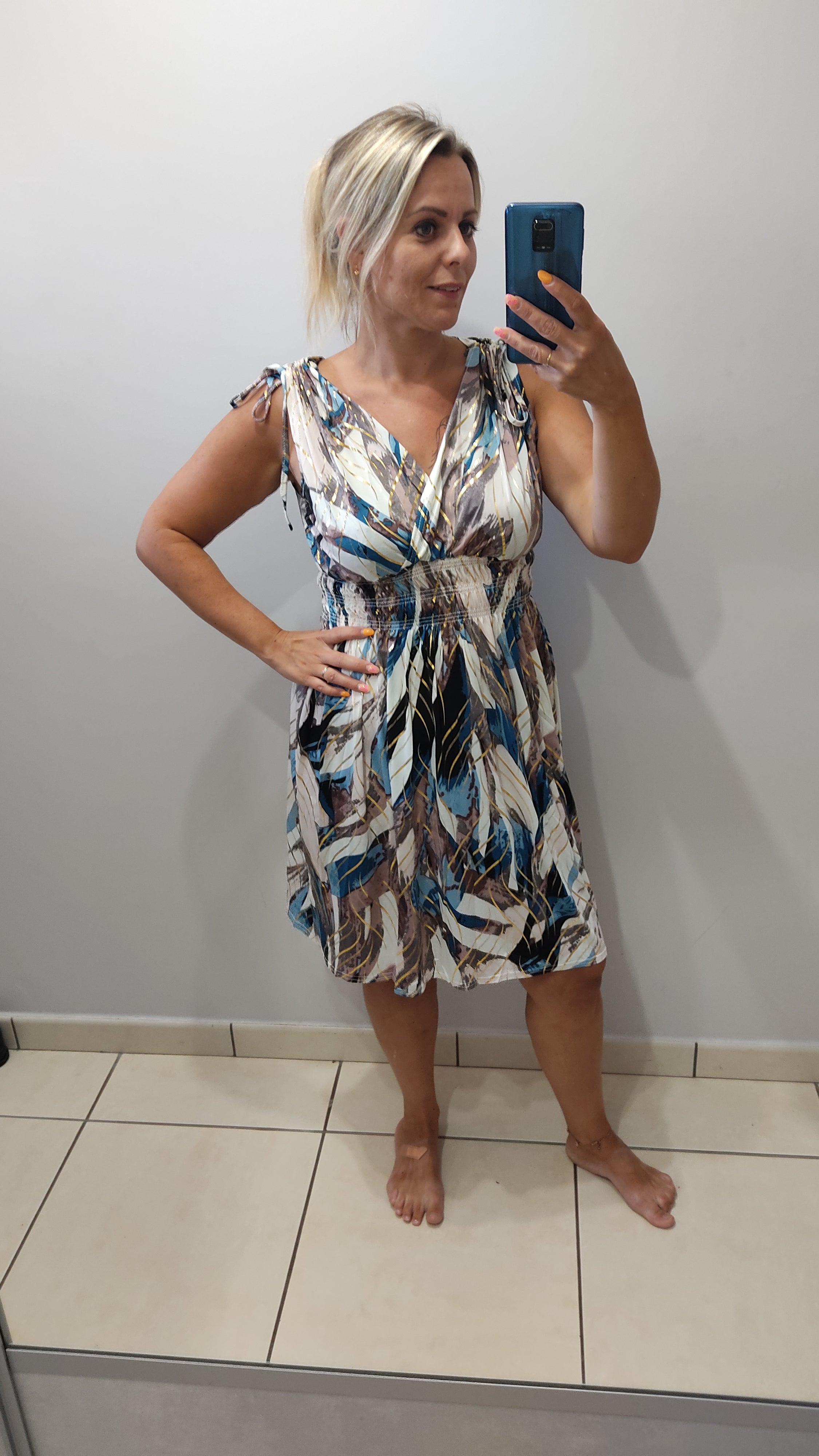 Robe magique courte