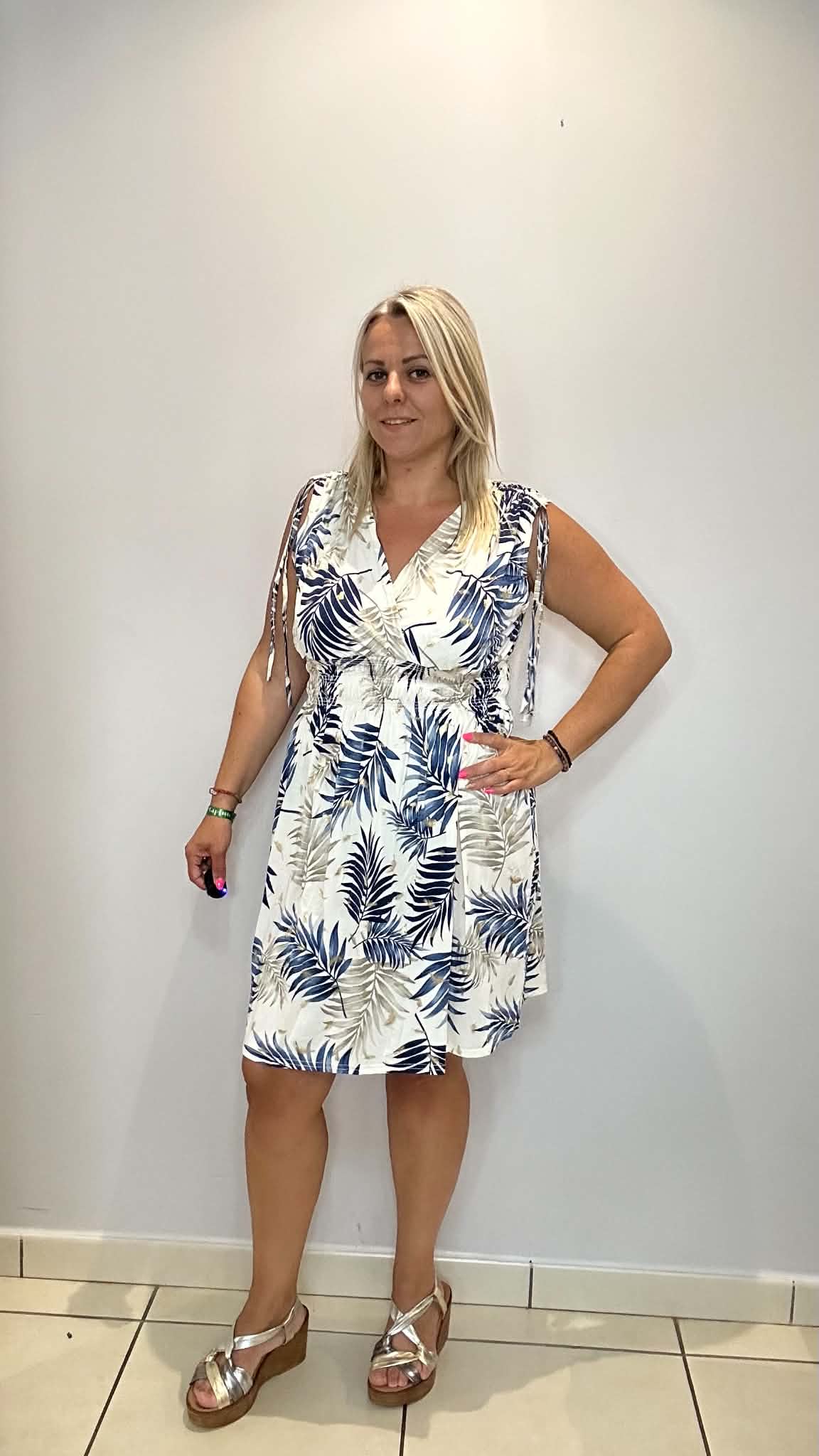 Robe magique courte 25-95